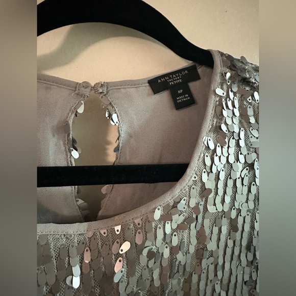 Shimmer Top - Picture 2 of 2